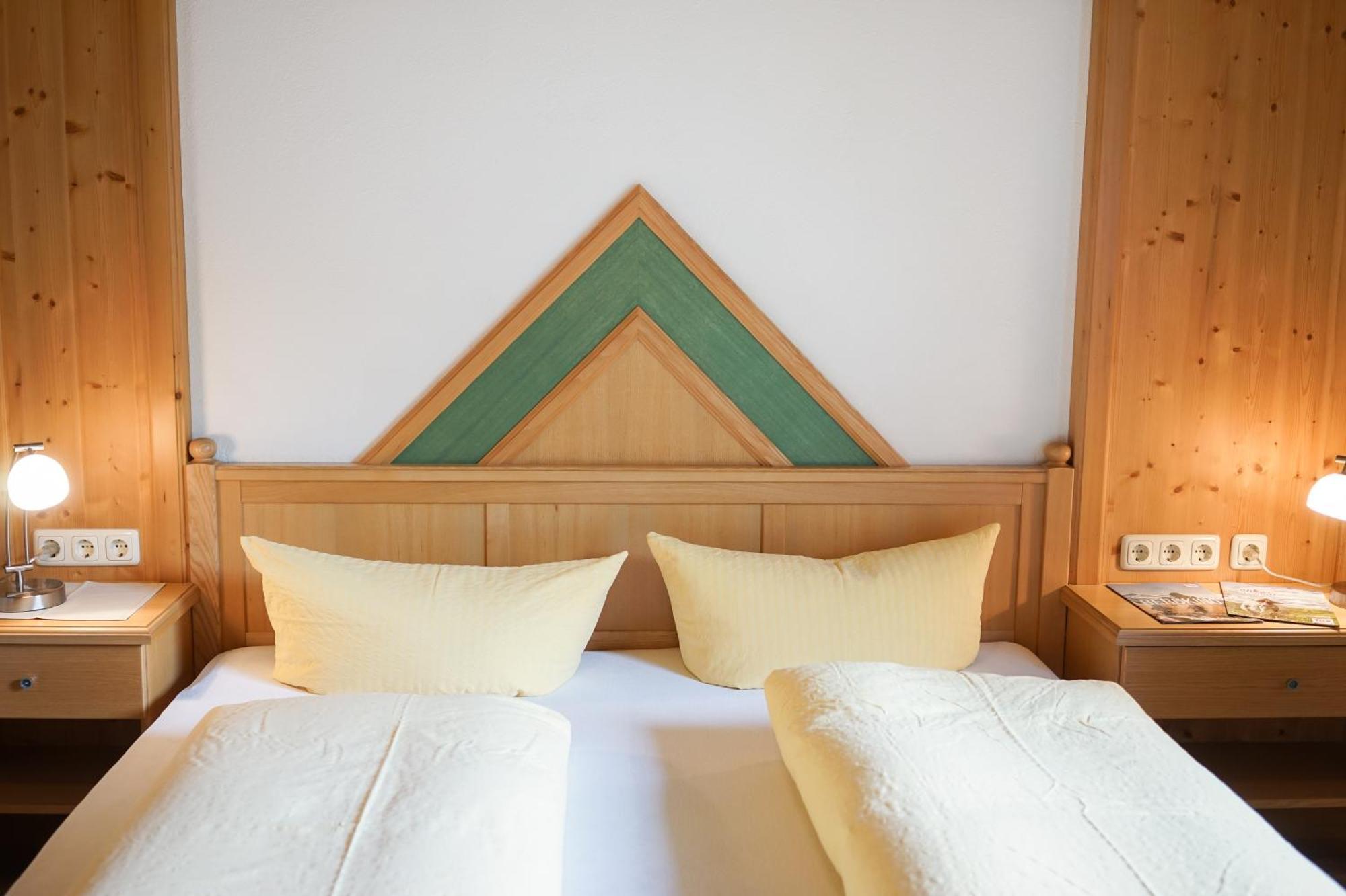 Fernerblick Apartments トゥクス エクステリア 写真