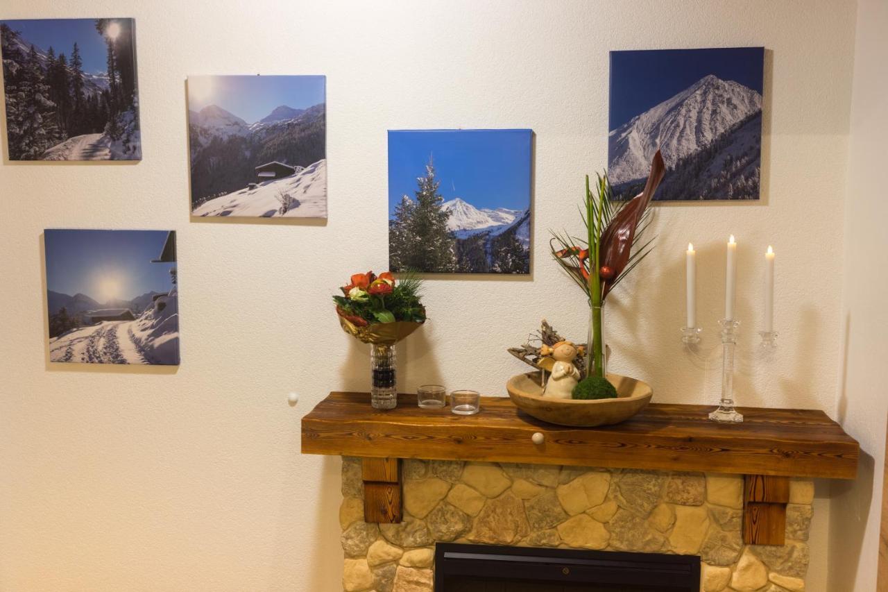 Fernerblick Apartments トゥクス エクステリア 写真